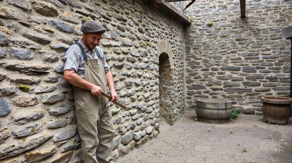 Top conseils pour choisir un artisan carreleur en Bretagne